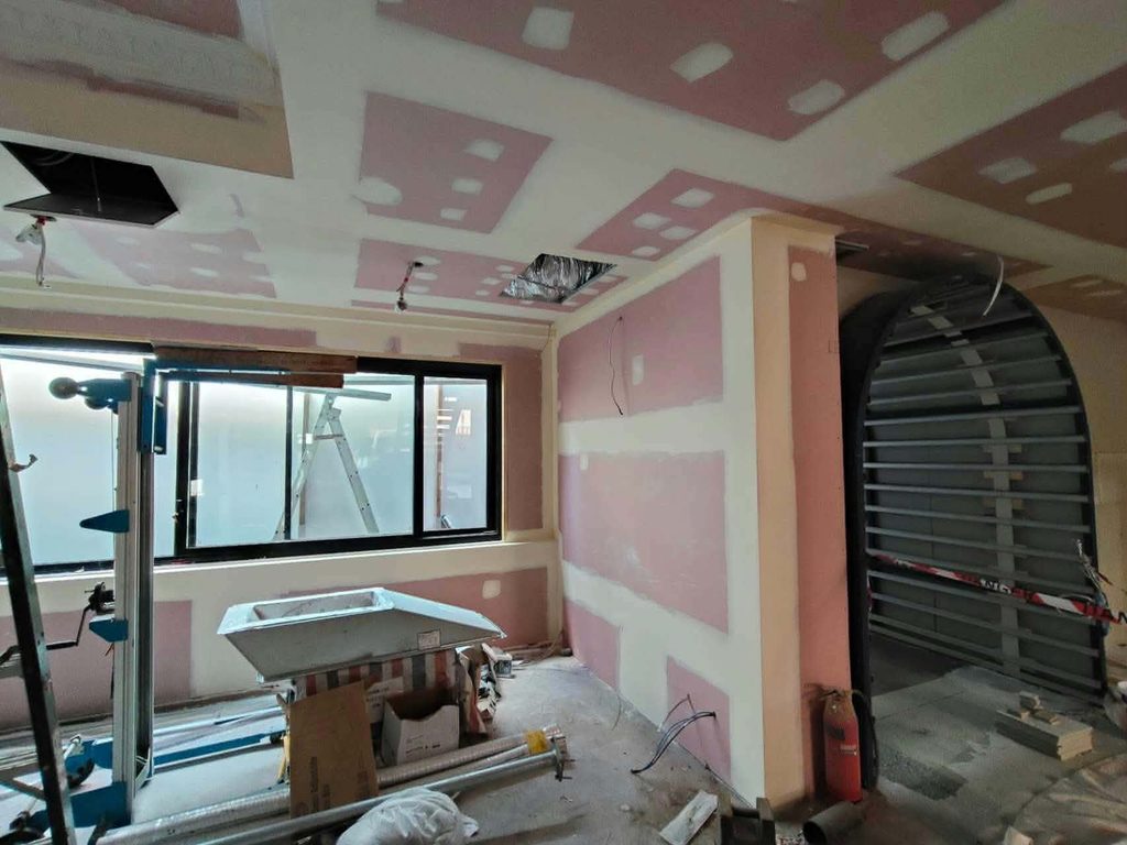 Plastering and painting in Bli Bli